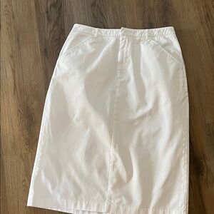 Lands’ End White Women's cotton Skirt below knee size 10